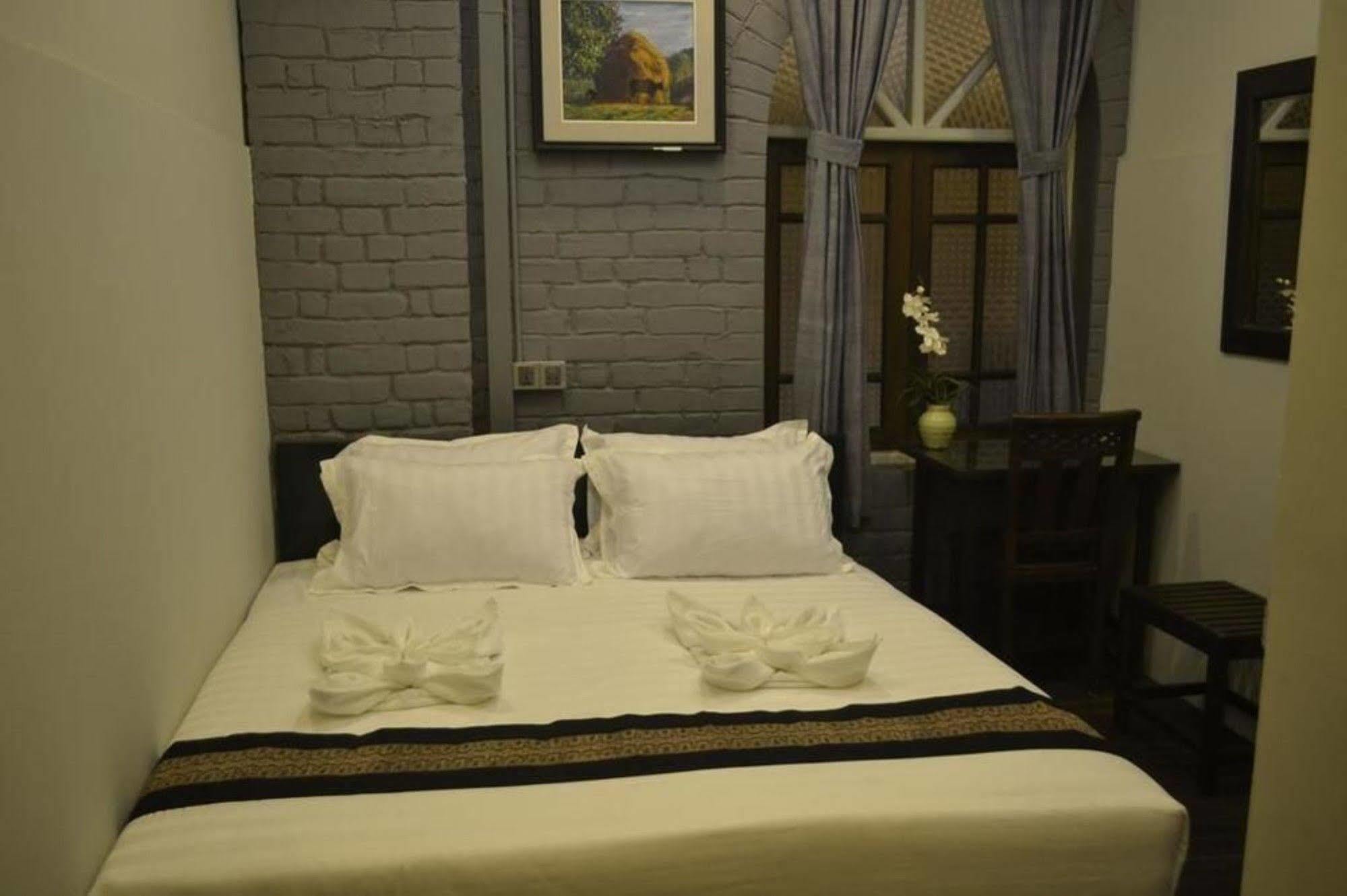Hotel @ Yangon Heritage Exterior foto
